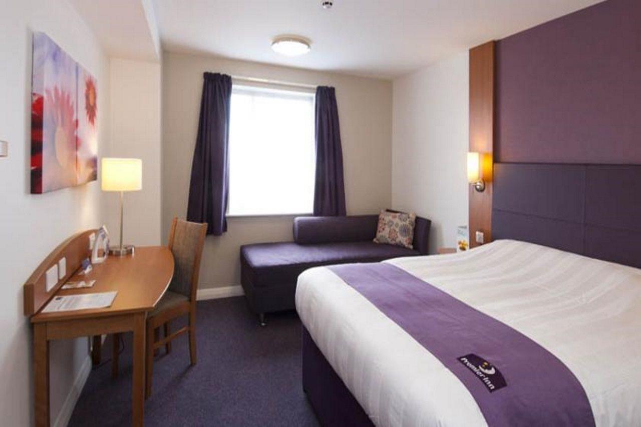 Premier Inn Newcastle Team Valley Gateshead Eksteriør billede
